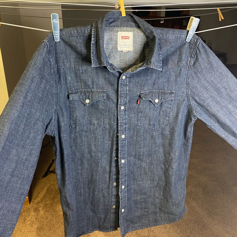 Brand New Vintage Levi’s Pearl Snap Long Sleeve